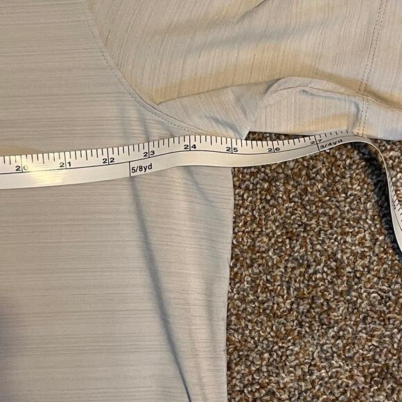 Cutter & Buck University of Alabama Button Down Shirt. Gray. Size XL - Picture 4 of 8